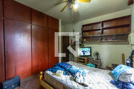 Casa para alugar com 250m², 4 quartos e 4 vagas Casa para alugar com 250m², 4 quartos e 4 vagasQuarto 2