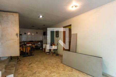 Casa para alugar com 250m², 4 quartos e 4 vagas Casa para alugar com 250m², 4 quartos e 4 vagasSalão Social