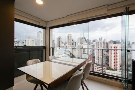 Varanda de apartamento para alugar com 1 quarto, 38m² em Aclimação, São Paulo