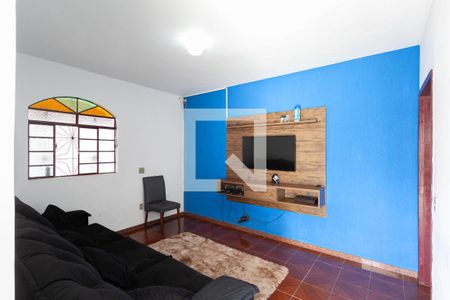 Sala  de casa à venda com 4 quartos, 177m² em Céu Azul, Belo Horizonte