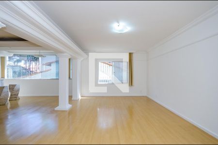 Sala 1 de apartamento à venda com 4 quartos, 160m² em Santa Lúcia, Belo Horizonte