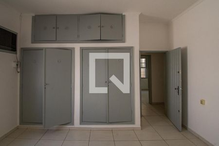 Casa para alugar com 290m², 3 quartos e 2 vagas Casa para alugar com 290m², 3 quartos e 2 vagasQuarto 2