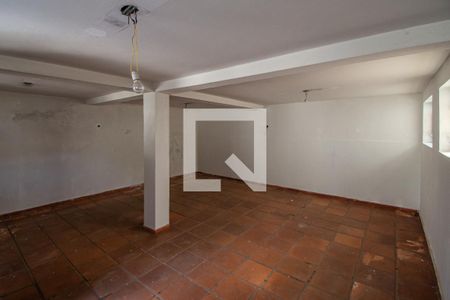 Casa para alugar com 290m², 3 quartos e 2 vagas Casa para alugar com 290m², 3 quartos e 2 vagasSalao de Festa