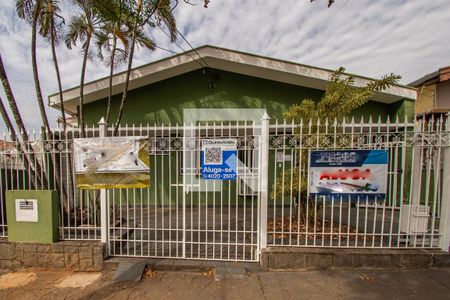 Casa para alugar com 290m², 3 quartos e 2 vagas Casa para alugar com 290m², 3 quartos e 2 vagasPlaquinha