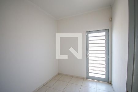 Casa para alugar com 290m², 3 quartos e 2 vagas Casa para alugar com 290m², 3 quartos e 2 vagasEscritório da Suíte