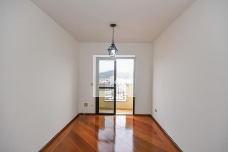 Sala de apartamento para alugar com 3 quartos, 86m² em Vila Sonia, São Paulo