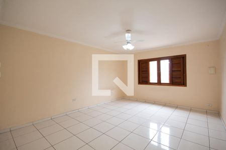 Quarto de casa para alugar com 1 quarto, 94m² em Km 18, Osasco