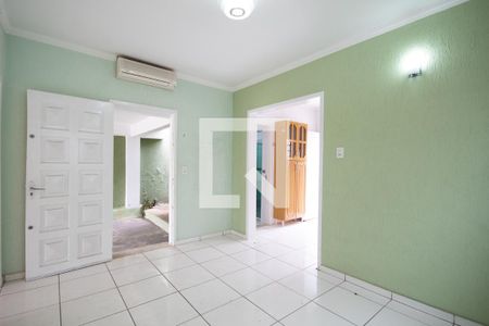 Sala de casa para alugar com 1 quarto, 94m² em Km 18, Osasco