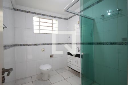 Banheiro de casa para alugar com 1 quarto, 94m² em Km 18, Osasco