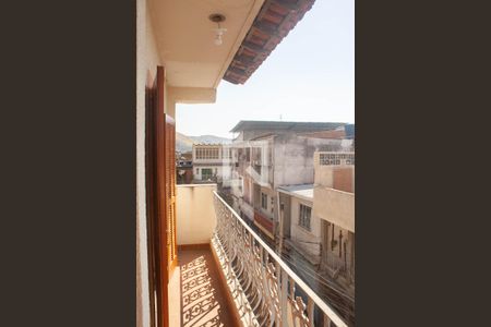 Varanda de apartamento para alugar com 2 quartos, 70m² em Centro, Nilópolis