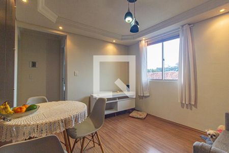 Sala de apartamento para alugar com 2 quartos, 36m² em Santa Cândida, Curitiba