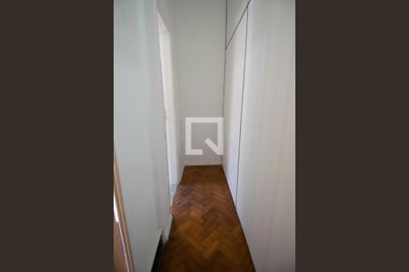 Corredor de apartamento para alugar com 2 quartos, 60m² em Copacabana, Rio de Janeiro