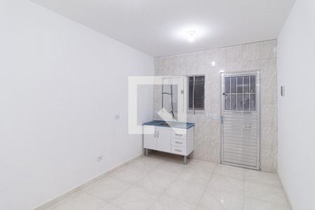 Cozinha de casa para alugar com 1 quarto, 35m² em Vila Menk, Osasco