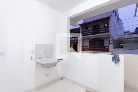 Área de serviço de casa para alugar com 1 quarto, 35m² em Vila Menk, Osasco