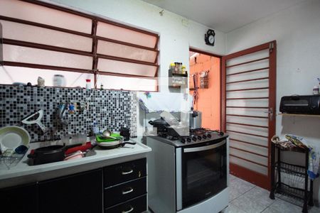 Casa para alugar com 80m², 2 quartos e 2 vagas Casa para alugar com 80m², 2 quartos e 2 vagasCozinha