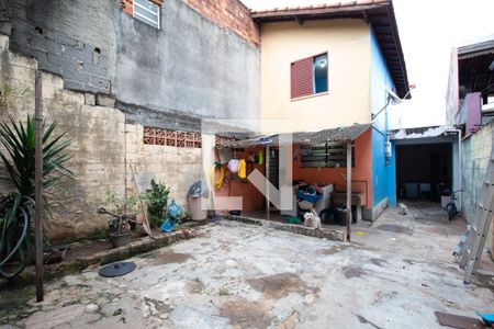 Casa para alugar com 80m², 2 quartos e 2 vagas Casa para alugar com 80m², 2 quartos e 2 vagasÁrea de serviço e quintal