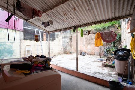 Casa para alugar com 80m², 2 quartos e 2 vagas Casa para alugar com 80m², 2 quartos e 2 vagasÁrea de serviço e quintal