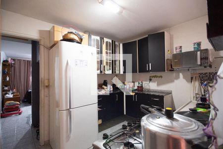 Casa para alugar com 80m², 2 quartos e 2 vagas Casa para alugar com 80m², 2 quartos e 2 vagasCozinha