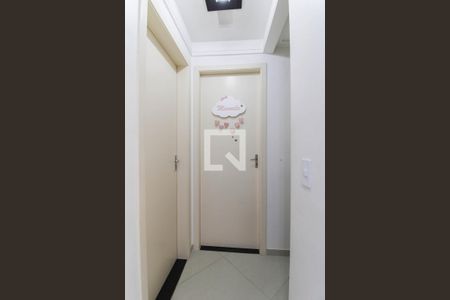Corredor de apartamento para alugar com 2 quartos, 50m² em Vila Endres, Guarulhos