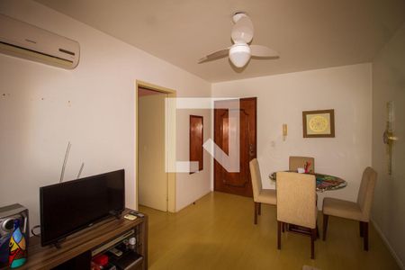 Sala de apartamento para alugar com 1 quarto, 36m² em Santo Antônio, Porto Alegre