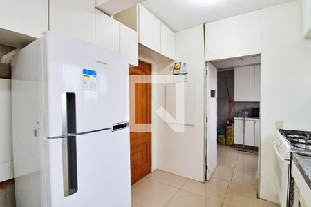 Apartamento para alugar com 524m², 3 quartos e 3 vagas Apartamento para alugar com 524m², 3 quartos e 3 vagasCozinha