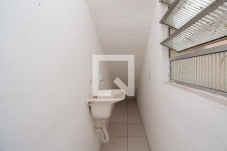 Área de Serviço de casa para alugar com 1 quarto, 50m² em Vila Bertioga, São Paulo