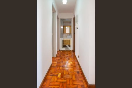 Corredor de apartamento para alugar com 2 quartos, 68m² em Vila Romana, São Paulo