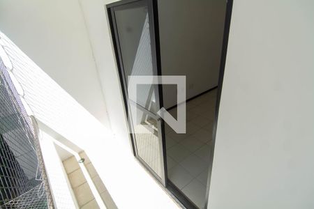 varanda 1 de apartamento para alugar com 2 quartos, 74m² em Armação, Salvador