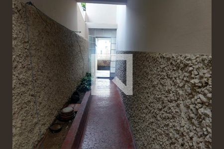 Casa à venda com 5 quartos, 210m² em Água Fria, São Paulo