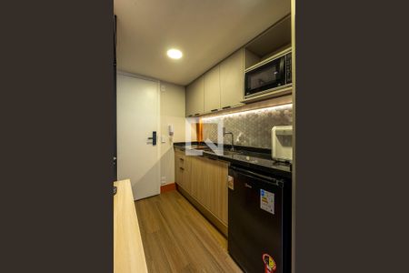 Sala/Cozinha de apartamento para alugar com 1 quarto, 30m² em Sumarezinho, São Paulo