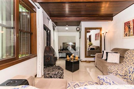 Sala de casa de condomínio à venda com 3 quartos, 227m² em Hípica, Porto Alegre