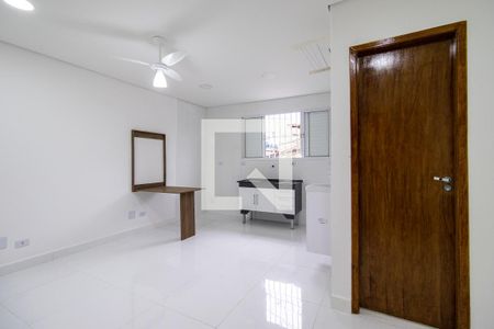 Sala/Cozinha de casa para alugar com 1 quarto, 25m² em Vila Campestre, São Paulo