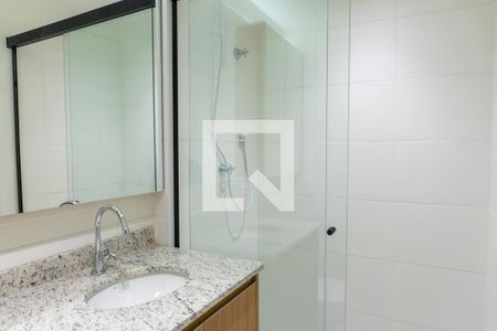 Banheiro de kitnet/studio para alugar com 1 quarto, 24m² em Vila Clementino, São Paulo