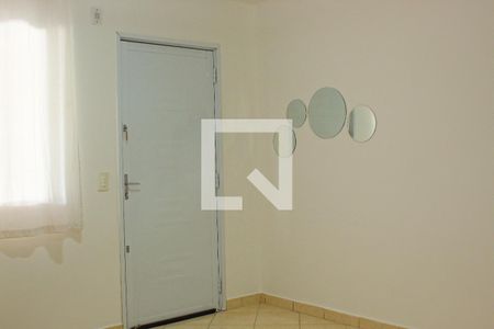 Sala de casa de condomínio para alugar com 4 quartos, 114m² em Jardim Isis, Cotia