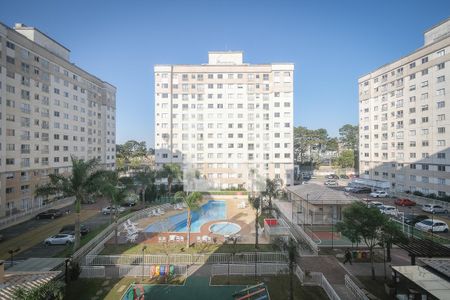 Vista do Quarto 1 de apartamento para alugar com 2 quartos, 55m² em Pinheirinho, Curitiba