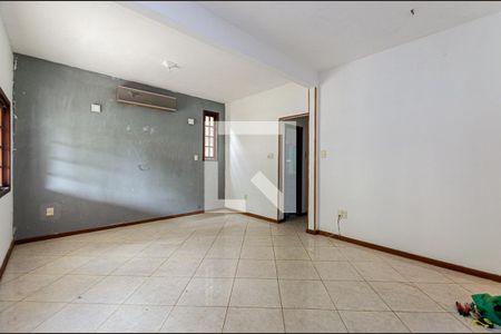 Casa à venda com 170m², 3 quartos e 1 vagaSala