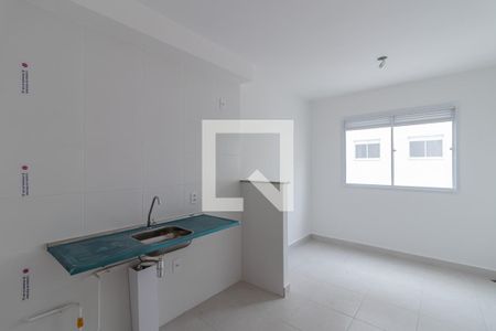 Sala e Cozinha de apartamento para alugar com 2 quartos, 33m² em Jardim Santa Cruz (sacomã), São Paulo