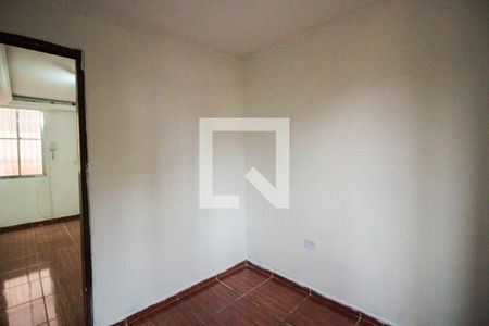 Quarto 1 de apartamento para alugar com 3 quartos, 60m² em Conjunto Residencial José Bonifácio, São Paulo