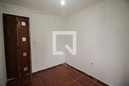 Quarto 2 de apartamento para alugar com 3 quartos, 60m² em Conjunto Residencial José Bonifácio, São Paulo