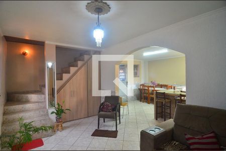 Sala de casa à venda com 3 quartos, 400m² em Guajuviras, Canoas