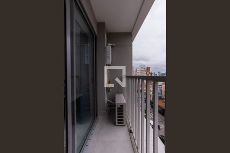 varanda de apartamento para alugar com 1 quarto, 28m² em Pinheiros, São Paulo