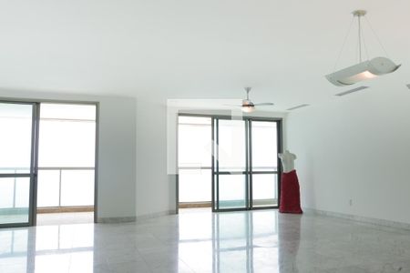 Sala de apartamento à venda com 4 quartos, 264m² em Barra da Tijuca, Rio de Janeiro
