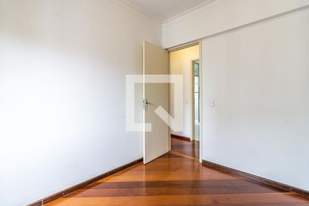 Quarto 1 de apartamento à venda com 2 quartos, 60m² em Moema, São Paulo