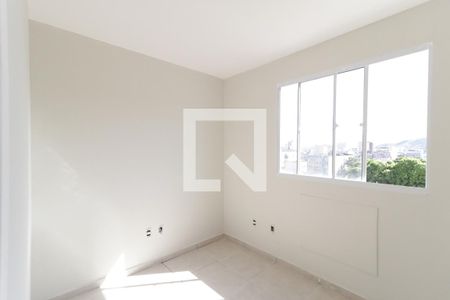 Quarto 2 de apartamento para alugar com 2 quartos, 42m² em Cascadura, Rio de Janeiro