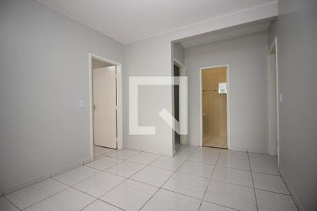 Sala de casa para alugar com 2 quartos, 70m² em Taguatinga Sul (taguatinga), Brasília