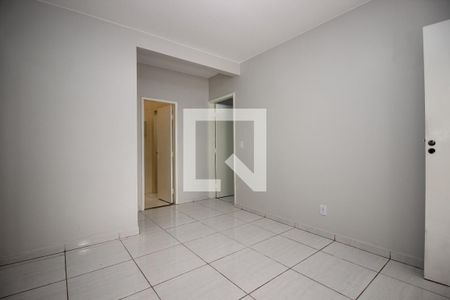 Sala de casa para alugar com 2 quartos, 70m² em Taguatinga Sul (taguatinga), Brasília