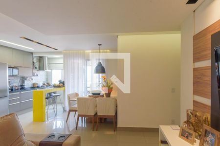 Sala de apartamento à venda com 2 quartos, 66m² em Ponte Preta, Campinas