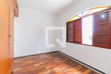 Quarto 1 de casa à venda com 2 quartos, 200m² em Vila Patrimonial, São Paulo
