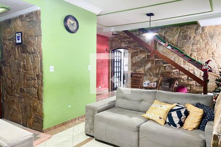 Sala de casa à venda com 3 quartos, 300m² em Santa Maria, Osasco