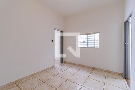 Quarto 1 de casa para alugar com 2 quartos, 82m² em Vila Brasilio Machado, São Paulo